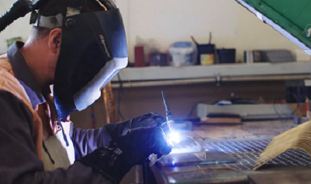 rav-slezak-o-spolecnosti-02